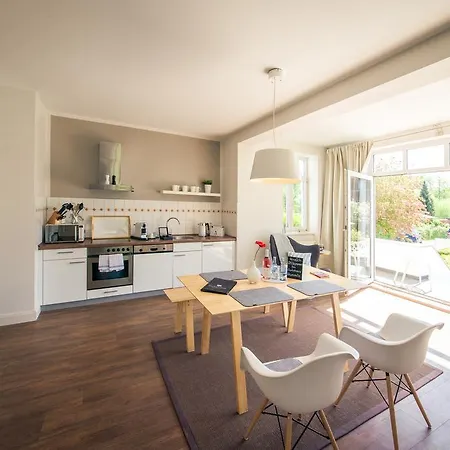 Gutshaus Usedom Krummin