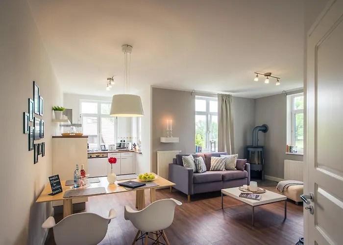 Gutshaus Usedom * Krummin